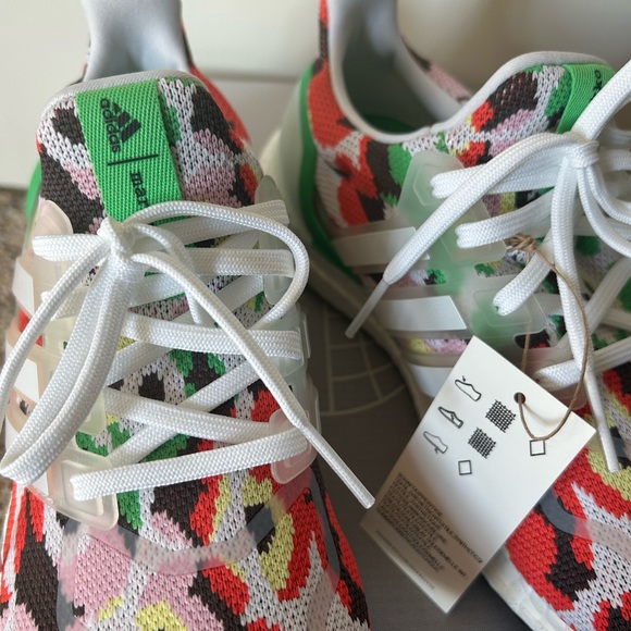 Brand New Adidas x Marimekko Women Ultraboost 5.0 Sneakers size 7 - Picture 7 of 9